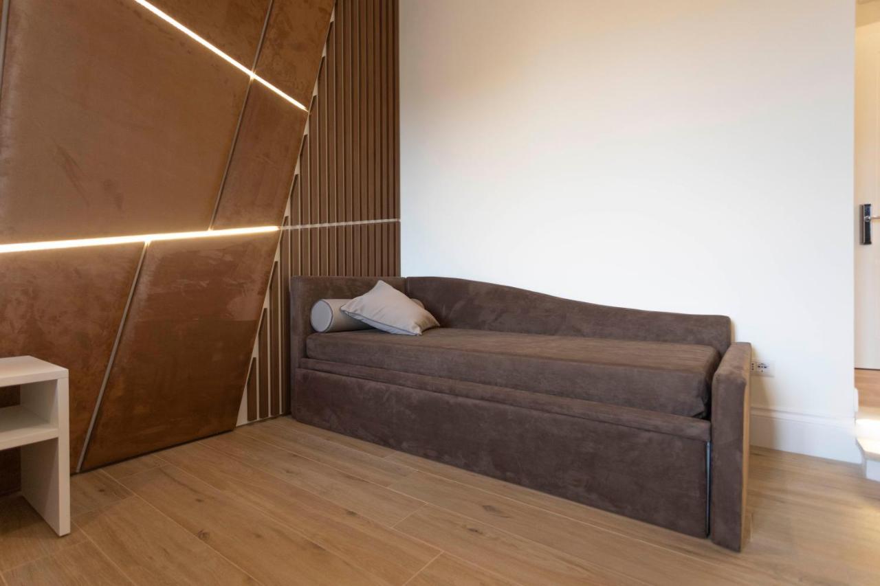Flat 285 La Suite Rom